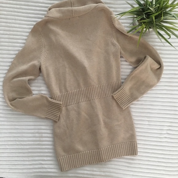 Fossil button up sweater❤️ - Picture 6 of 7